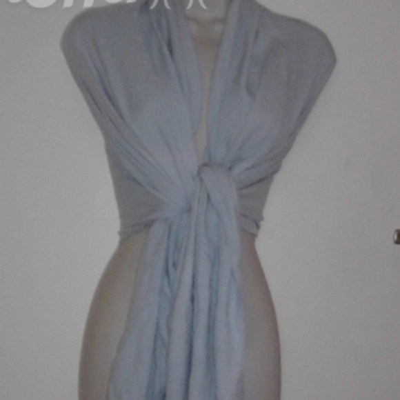 Vintage very soft scarf/wrap/coverup with fringe